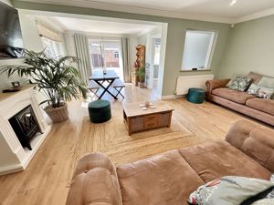 Lounge area- click for photo gallery